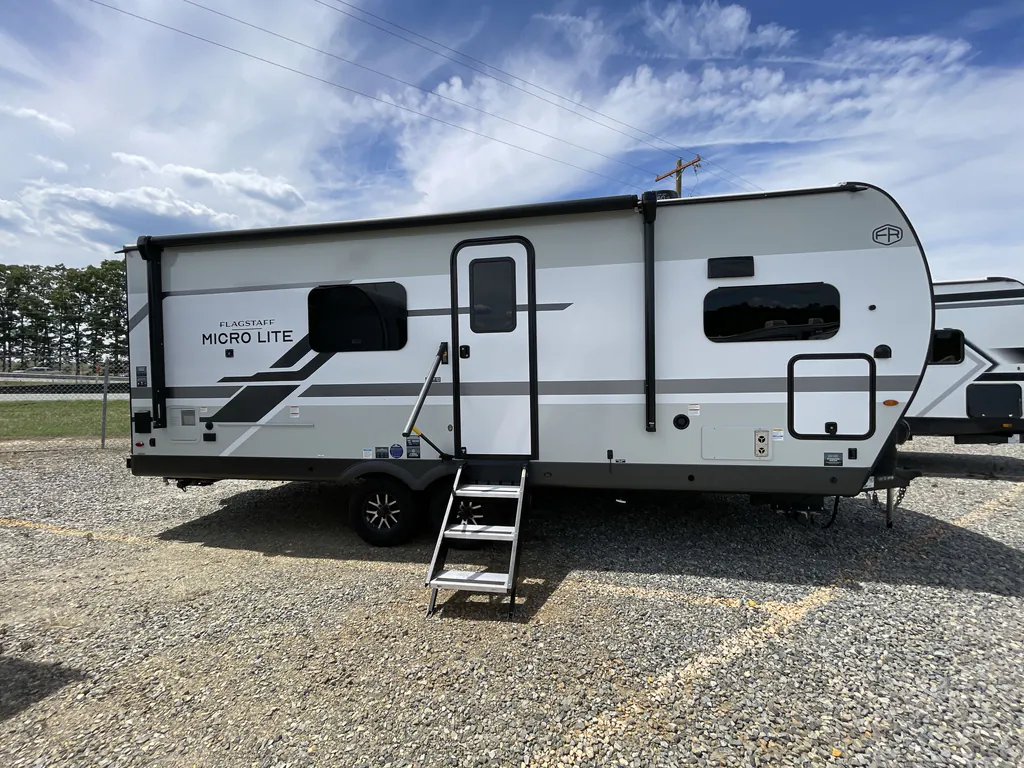 2026 Forest River Flagstaff Micro Lite 25MBR, Photos photo 4