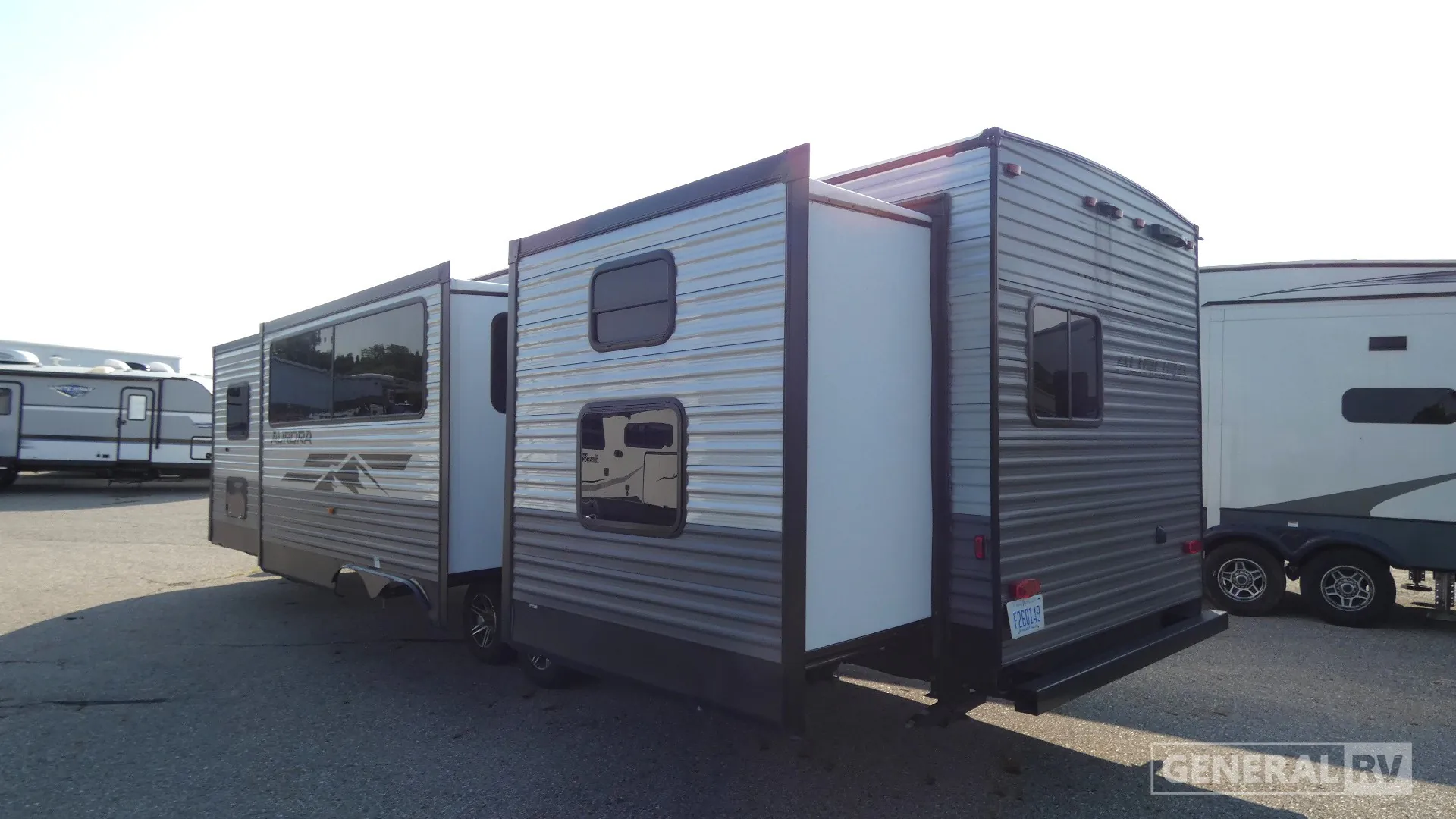 2025 Forest River Aurora 34BHTS - Photo 4