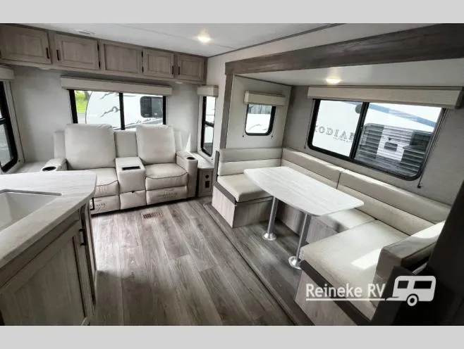 2024 Coachmen Catalina Summit Series 8 231MKS - Photo 4