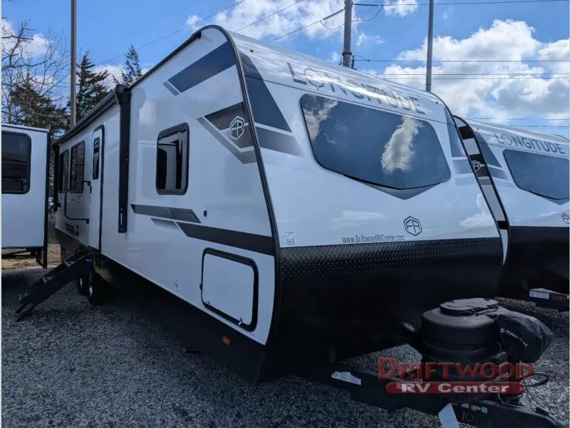 2026 East to West Longitude 310RL - Photo 2