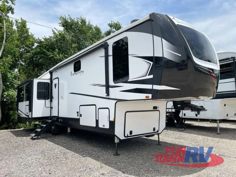 2023 Forest River Cardinal Luxury 380RLX - Photo 2