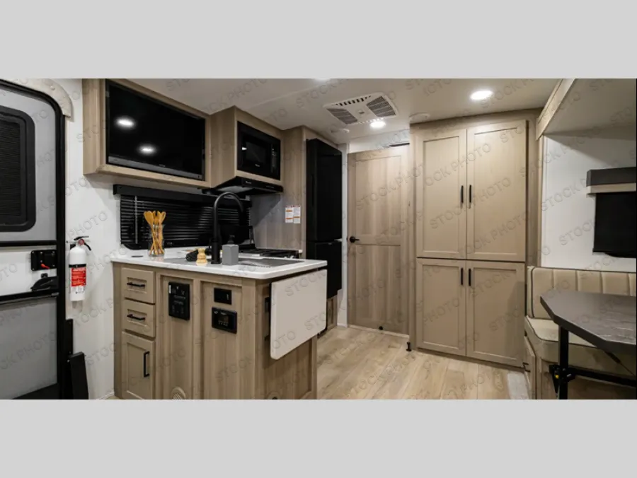 2026 Forest River Flagstaff Micro Lite 22SQS - Photo 4