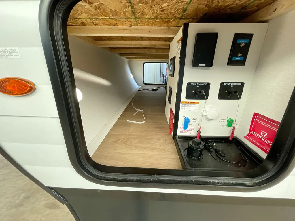 2027 Grand Design Transcend 335BHT, Photos photo 43