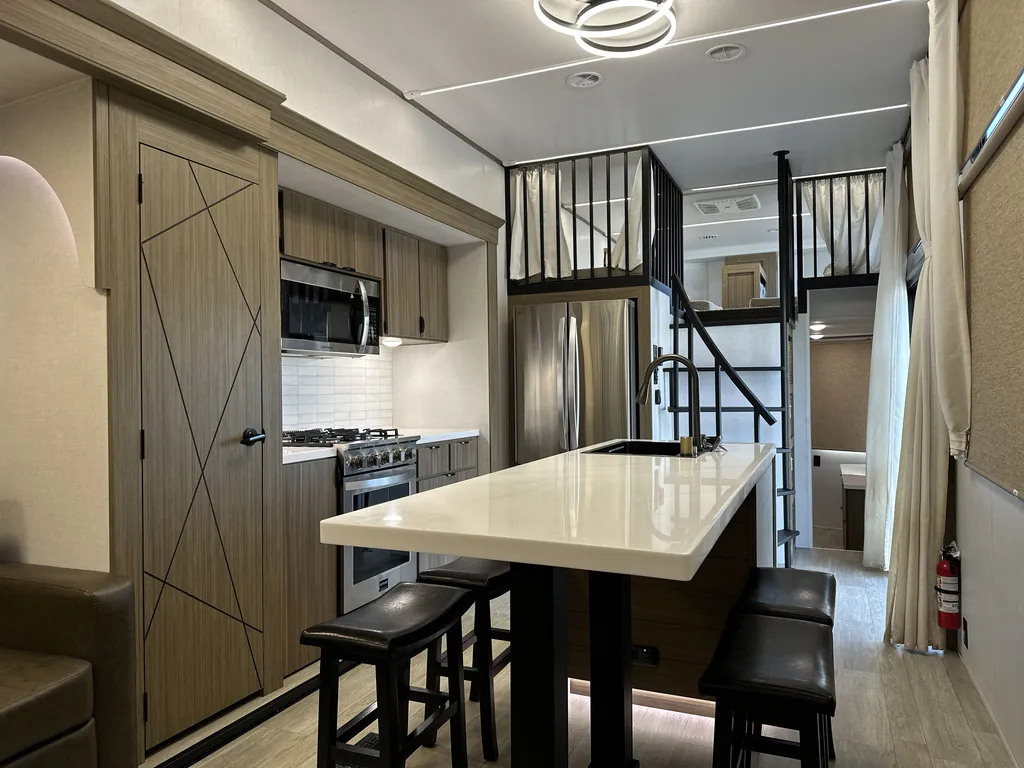 2025 Forest River Salem Villa 42VIEW, Photos photo 8