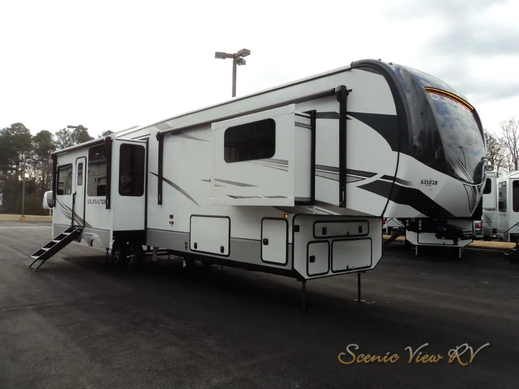 2024 KZ Durango Gold G383RLQ - Main photo