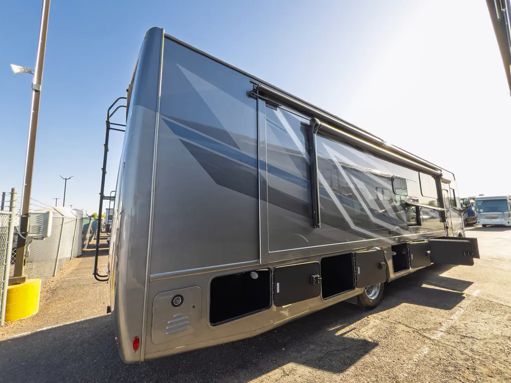 2027 Thor Motor Coach Windsport 36H, Photos photo 23