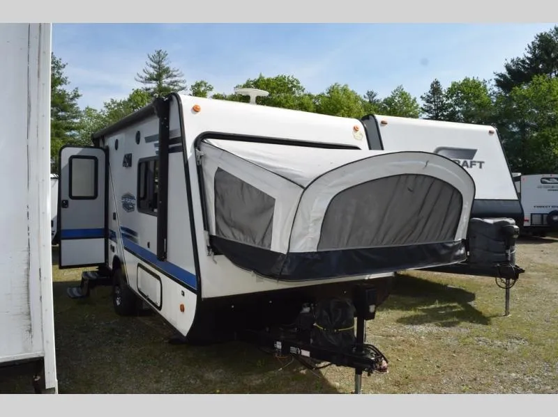 2018 Jayco Jay Feather 16XRB - Photo 2