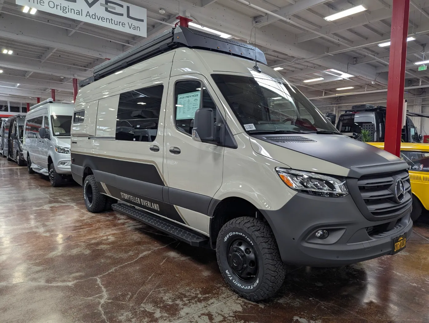 2026 Storyteller Overland Crew Mode XL XL - Main photo
