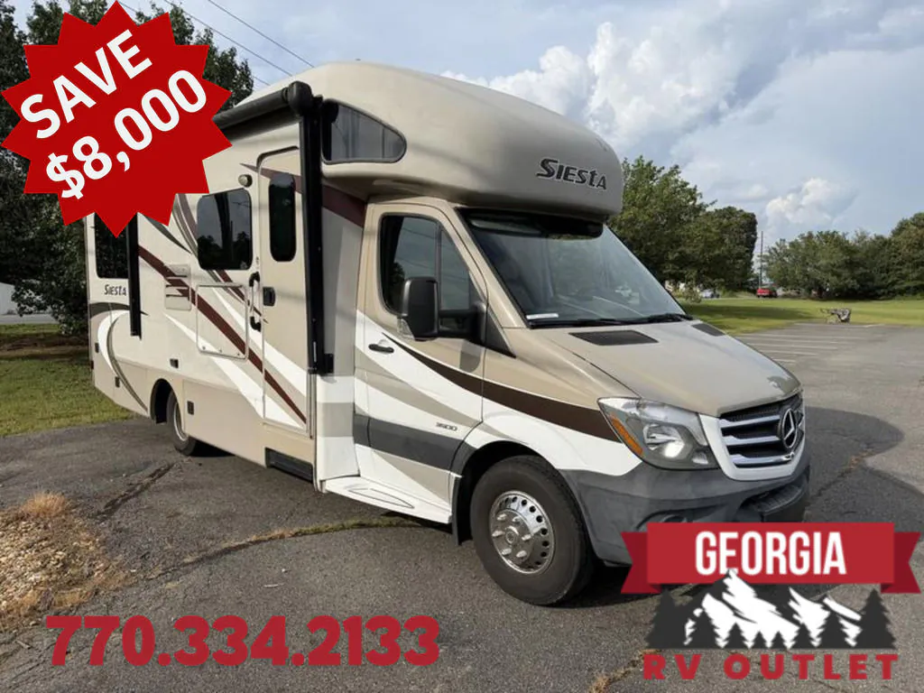 2016 Fleetwood Bounder 36H - Photo 4