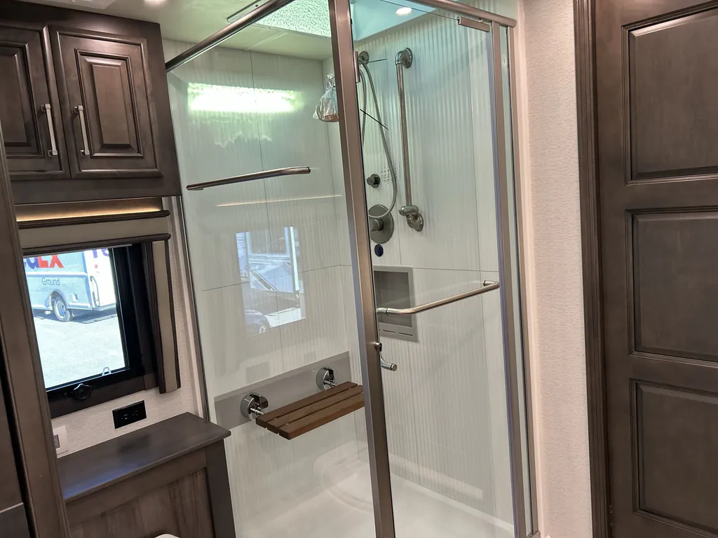 2026 Entegra Coach Aspire 44D, Photos photo 55