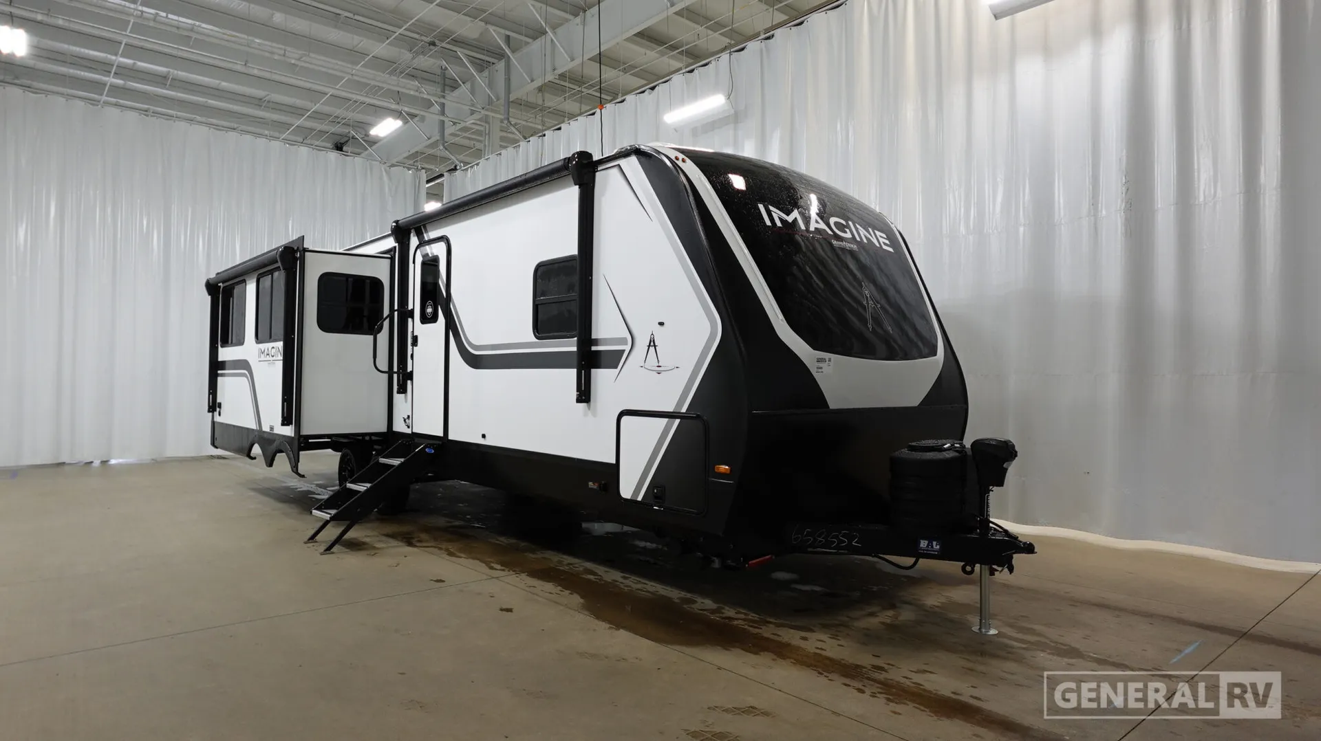2027 Grand Design Imagine 2970RL - Photo 2