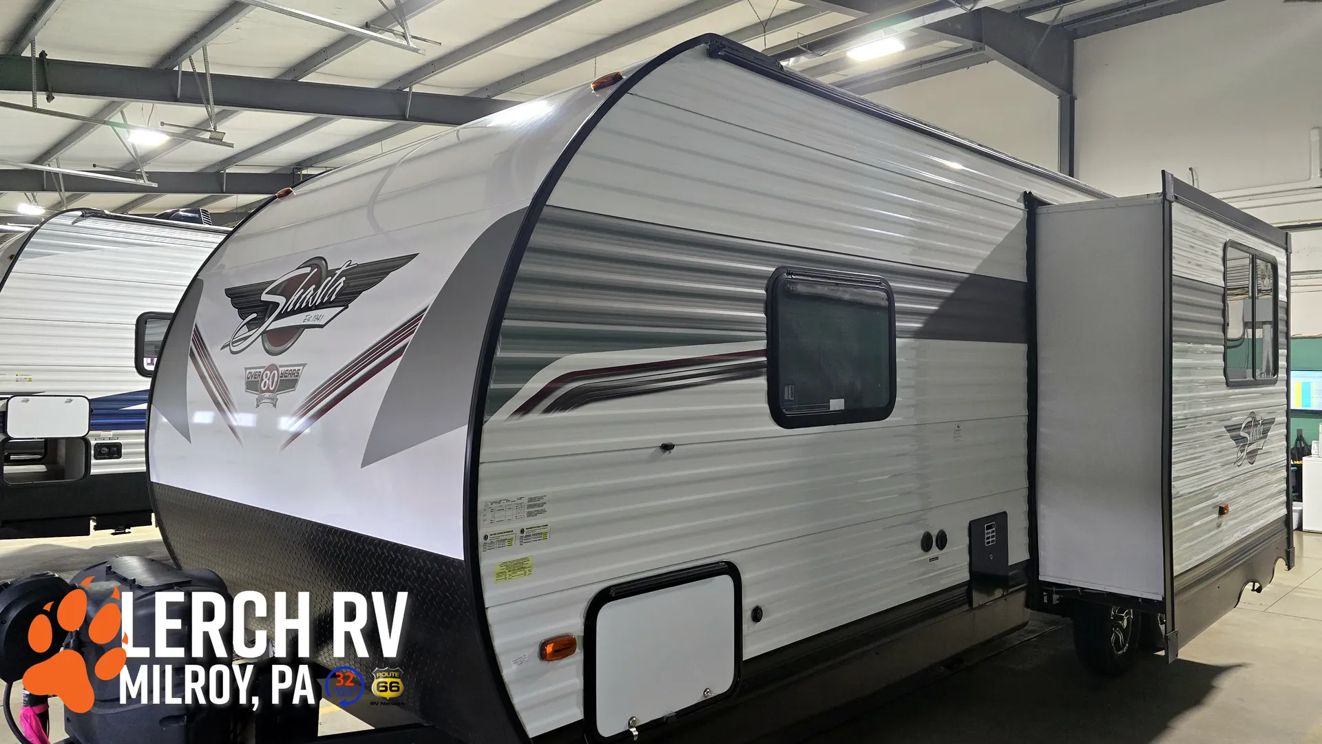 2022 Shasta Shasta 25RS - Photo 3