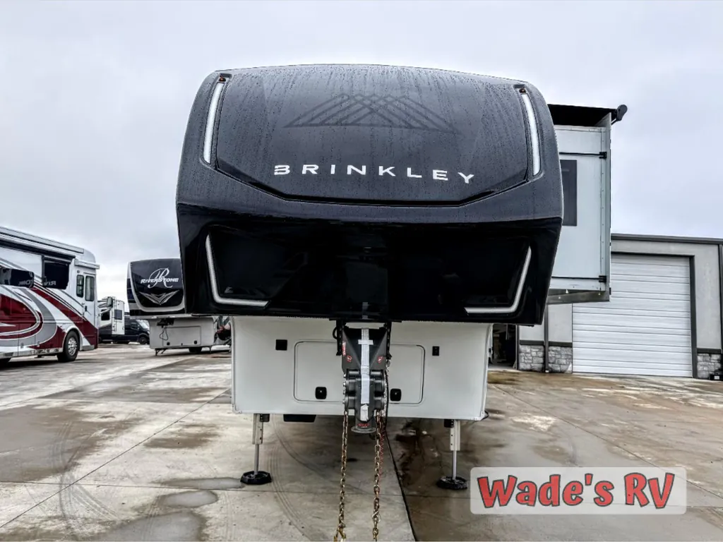 2025 Brinkley Model Z 3610, Photos photo 2