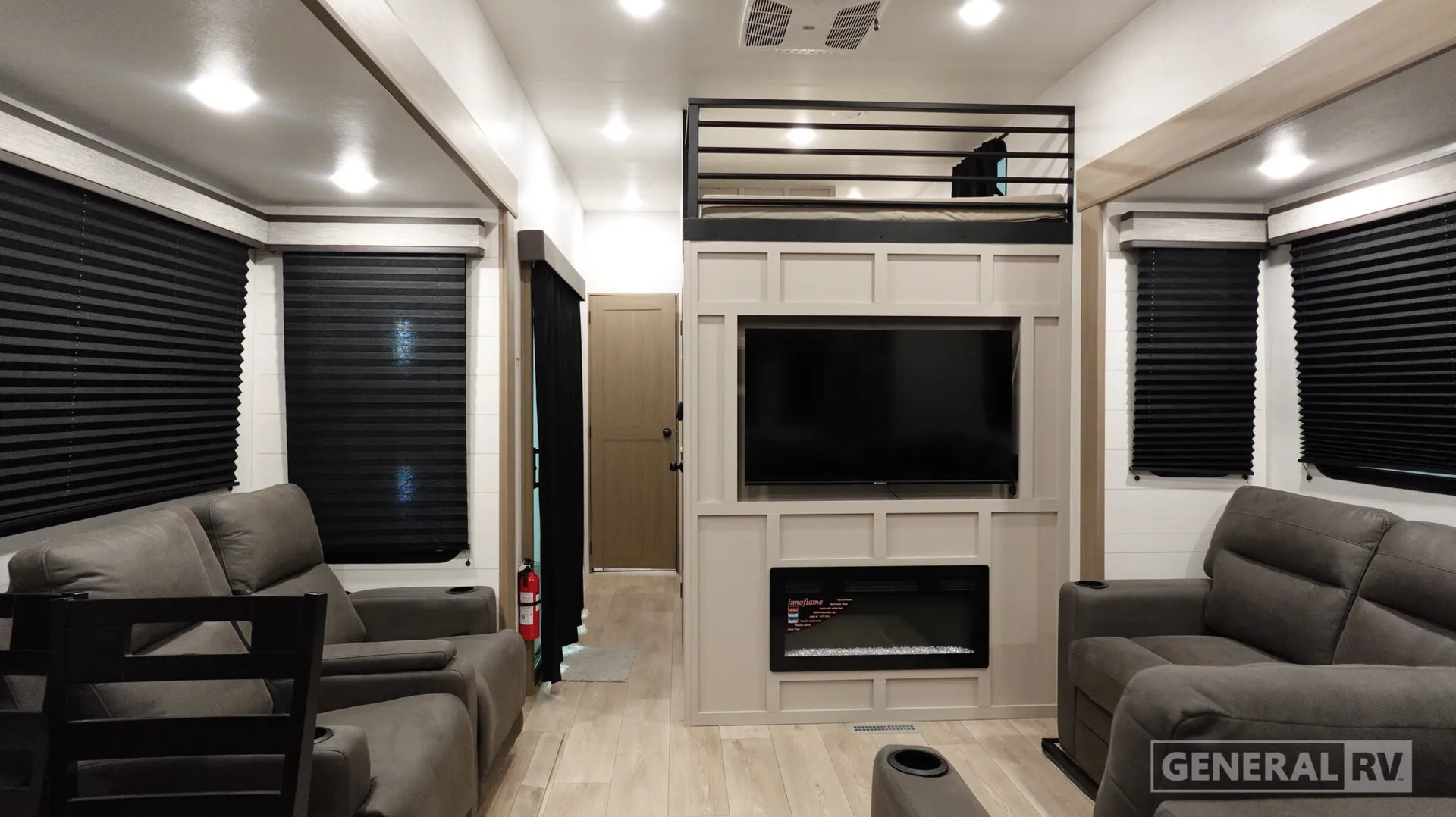 2027 Jayco Jay Flight Bungalow 404LOFT - Photo 3