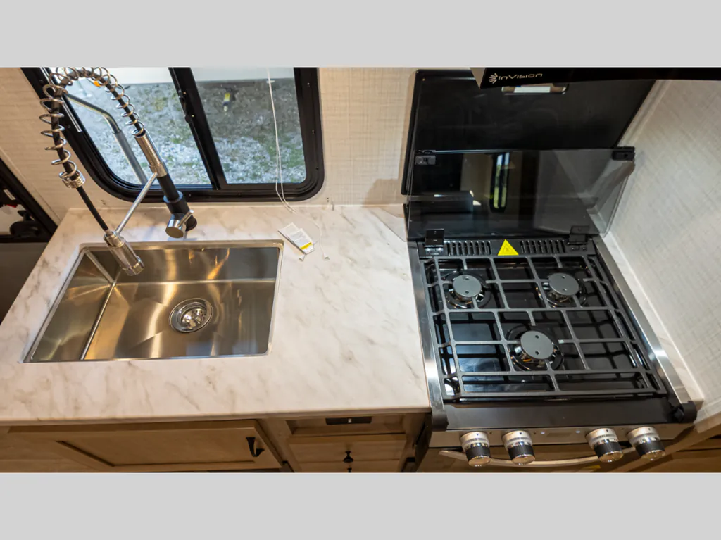 2026 Forest River Solaire 2420RBS, Photos photo 22