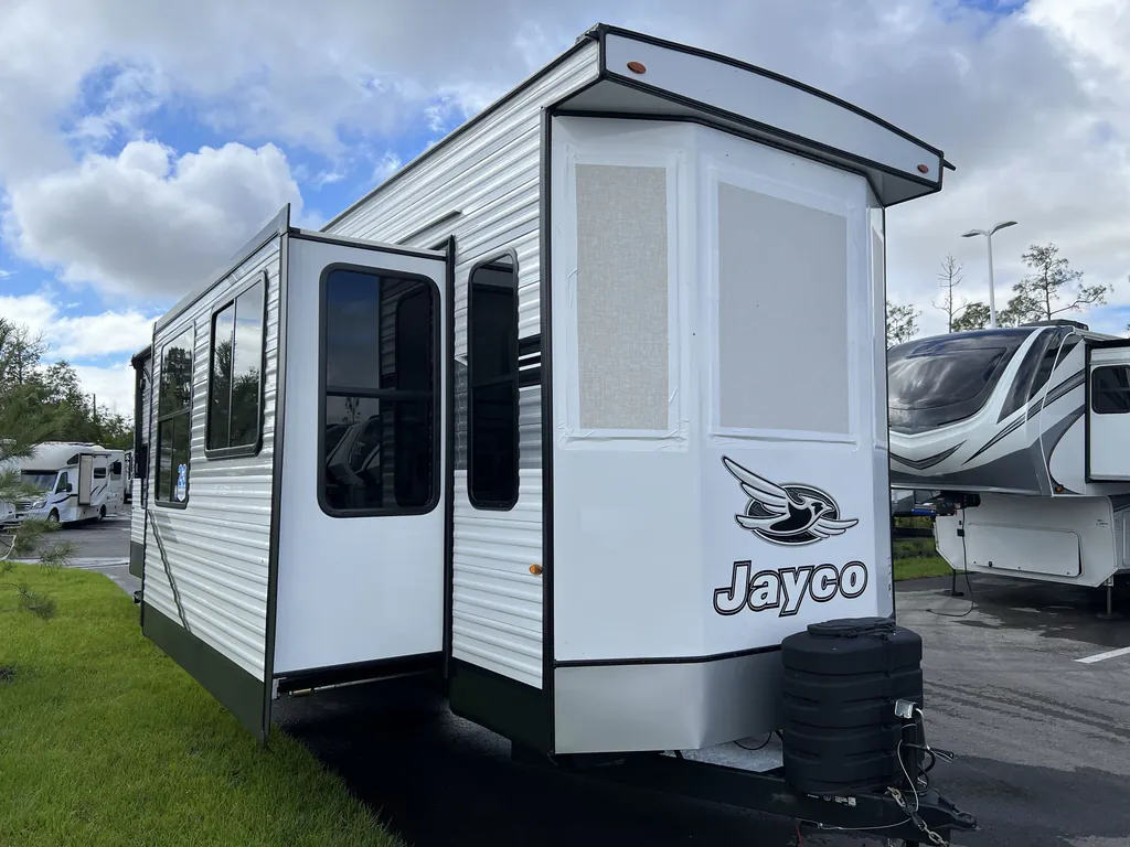 2026 Jayco Jay Flight Bungalow 401LOFT DS, Photos photo 17