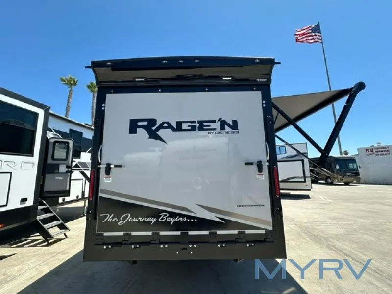 2027 Genesis Supreme RAGEN 275CRXL - Photo 4