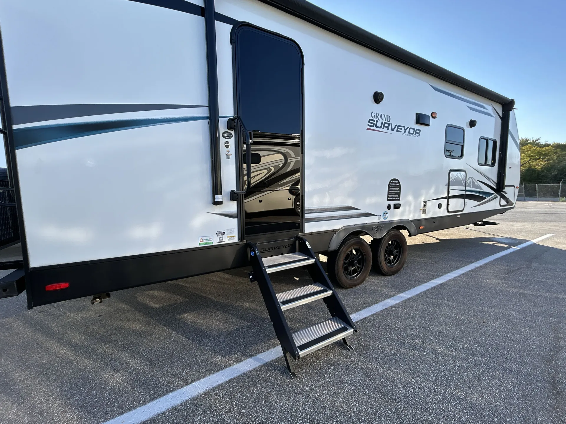 2023 Forest River Grand Surveyor 267RBSS — backside