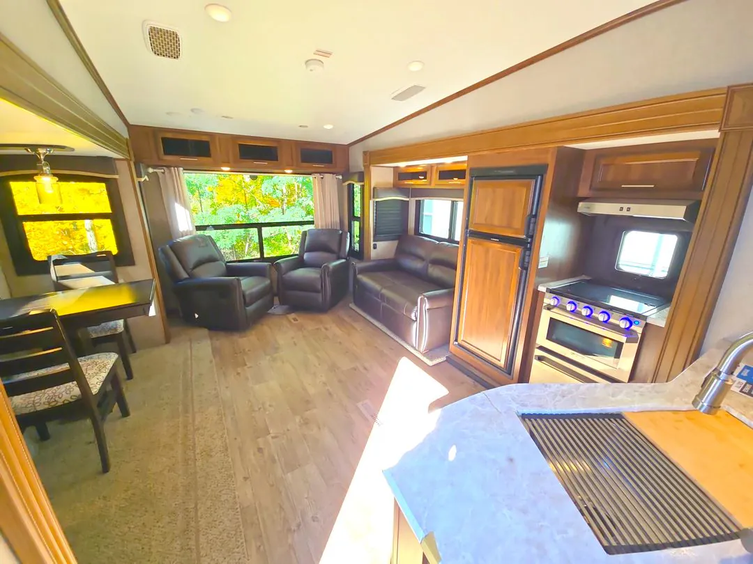 2019 Jayco Eagle HT 275RLTS - Photo 3