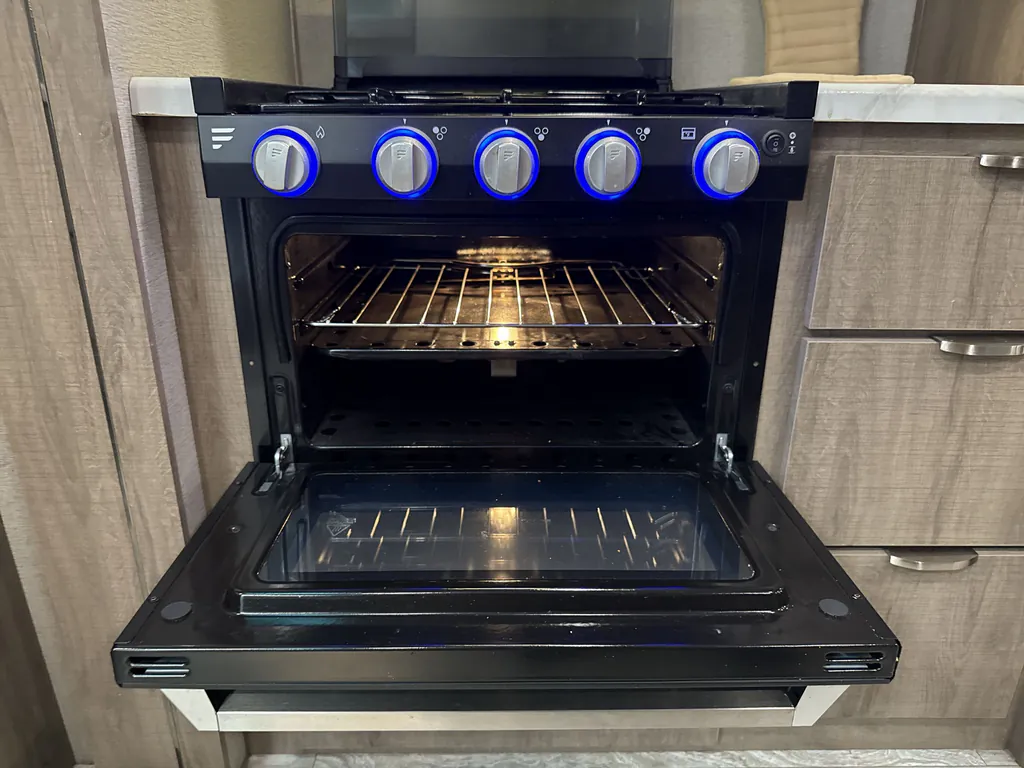 2021 Grand Design Imagine XLS 22MLE, Photos photo 11