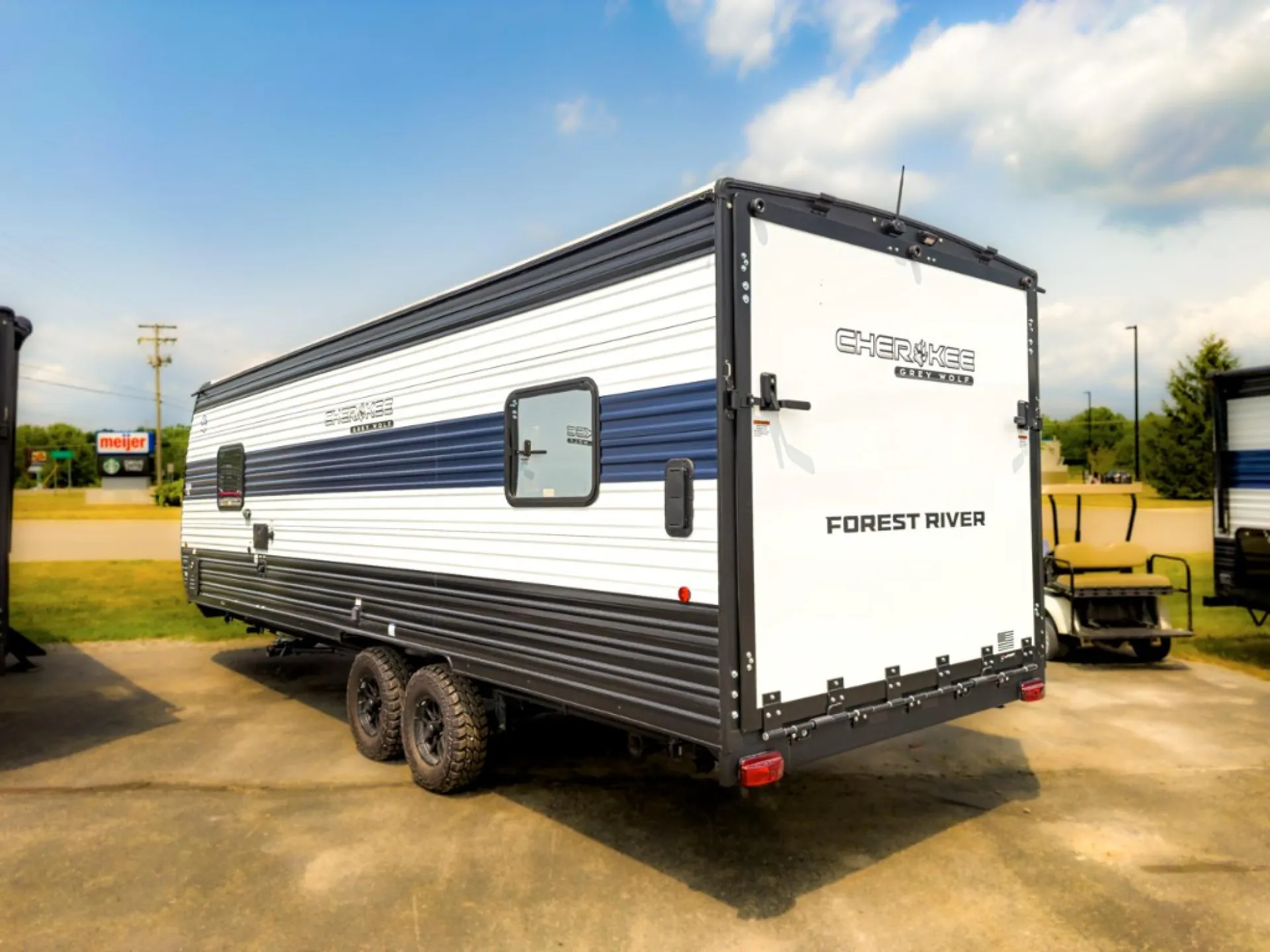 2026 Forest River Cherokee Grey Wolf 22RR — Photo 7