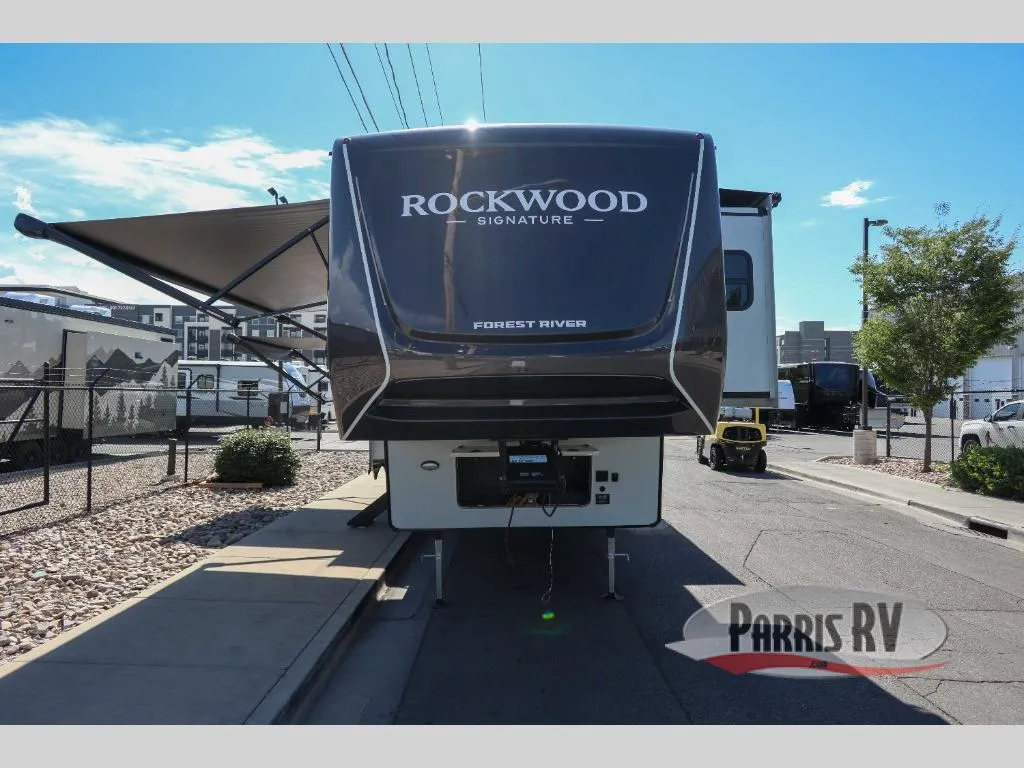 2027 Forest River Rockwood Signature 372RL - Photo 3