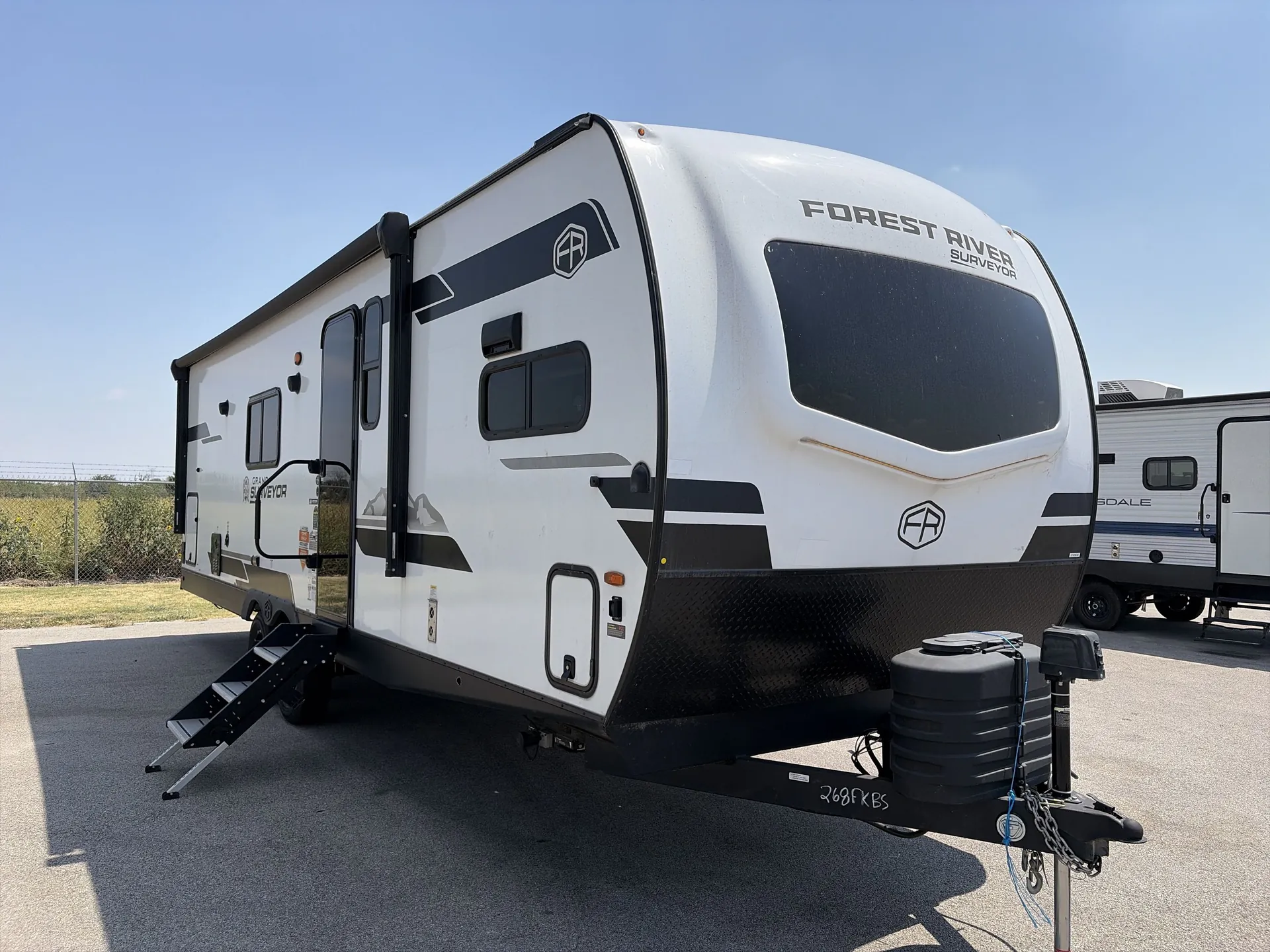 2025 Forest River Grand Surveyor 268FKBS