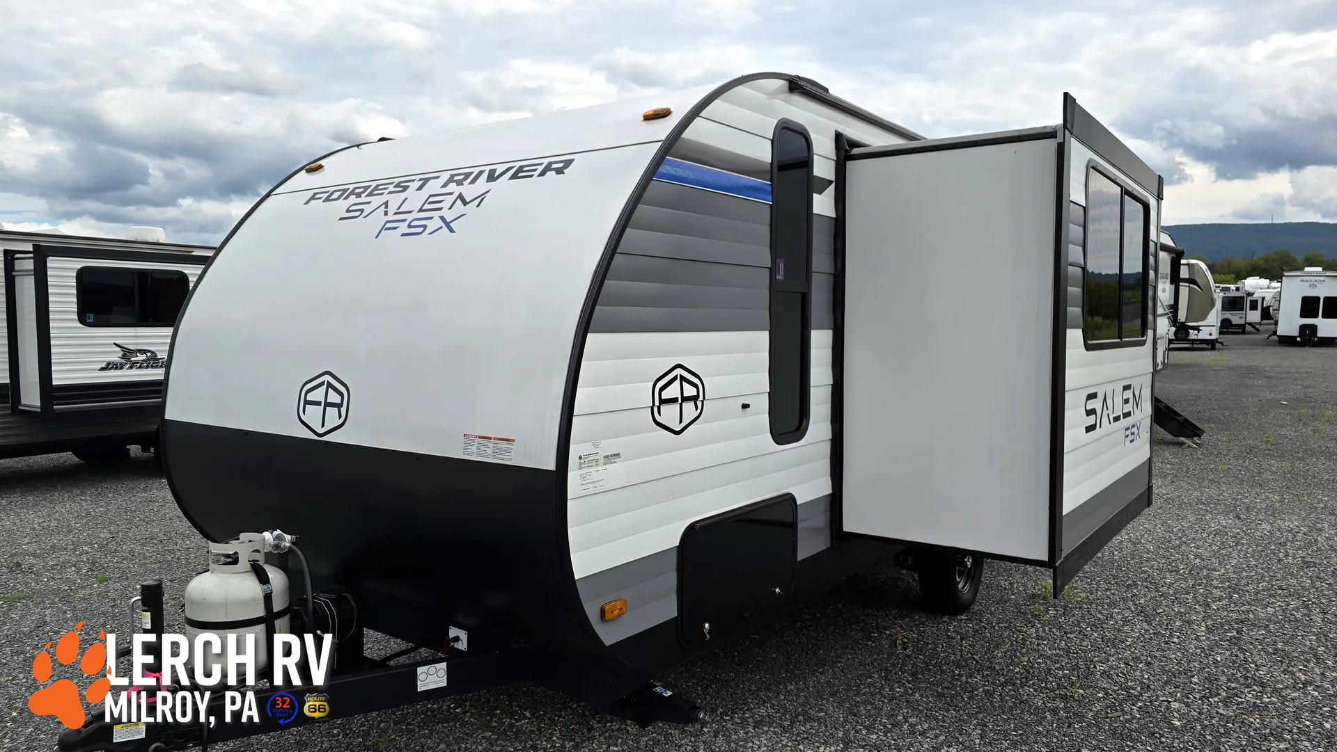 2025 Forest River Salem FSX 178BHSK - Photo 4