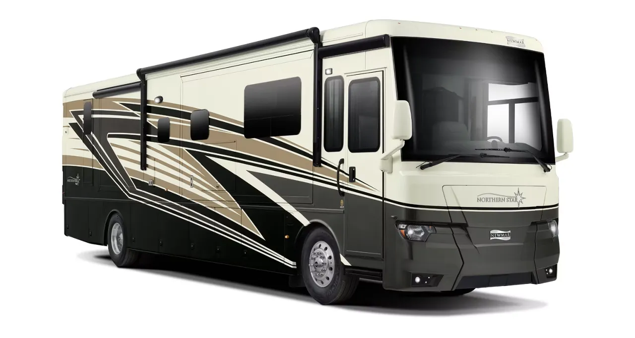 Newmar Northern Star 3709 exterior