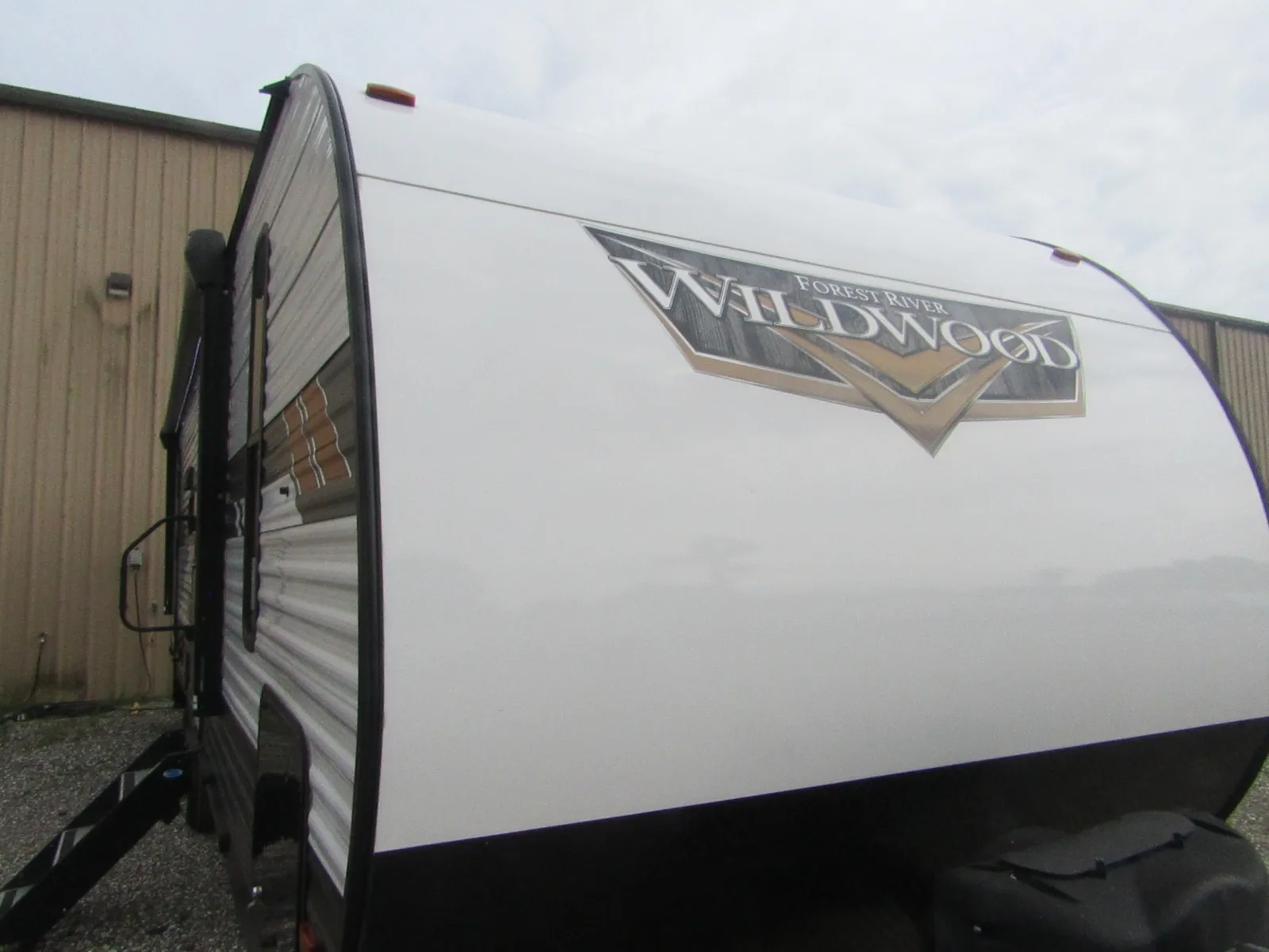 2022 Forest River Wildwood 26DBUD - Photo 2
