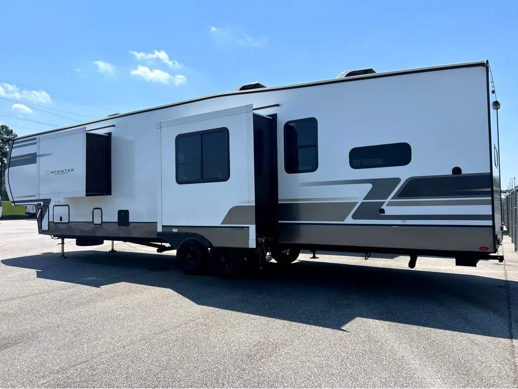 2026 Keystone Sprinter 3840LRK - Photo 4
