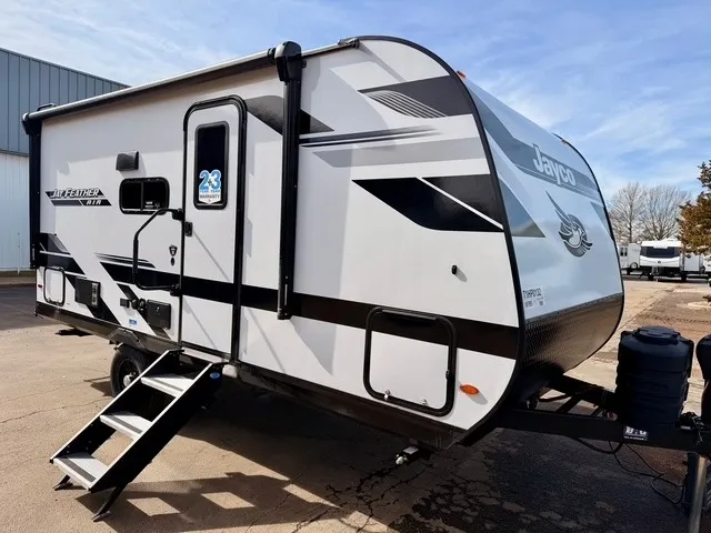 2026 Jayco Jay Feather Air 18FBS - Photo 2