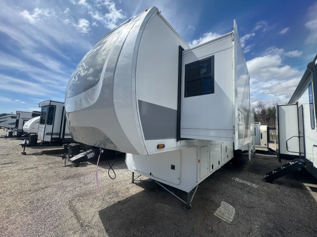 2024 Highland Ridge Open Range 3X 390TBS - Photo 4