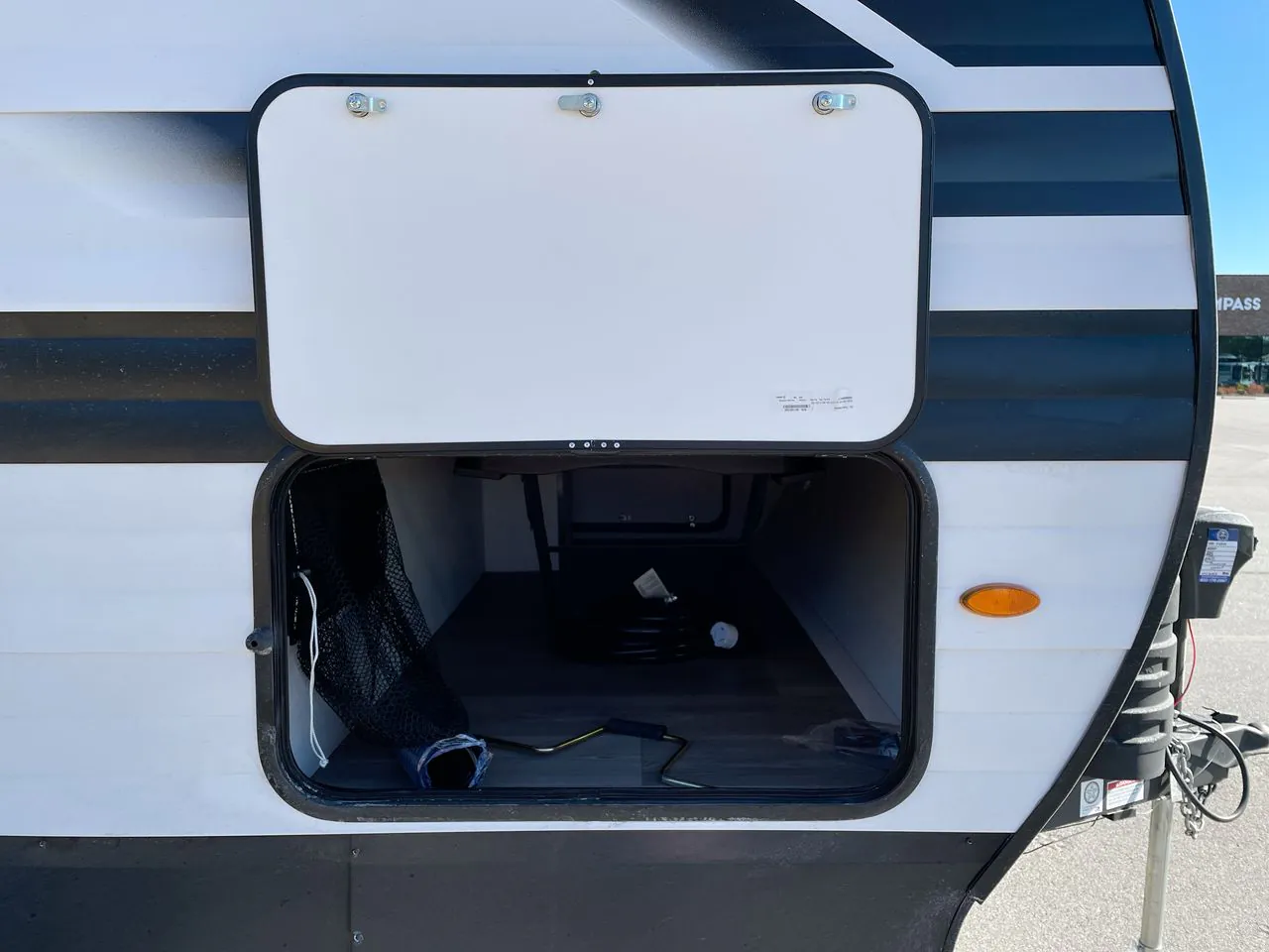 2025 Grand Design Transcend 245RLT - Photo 3