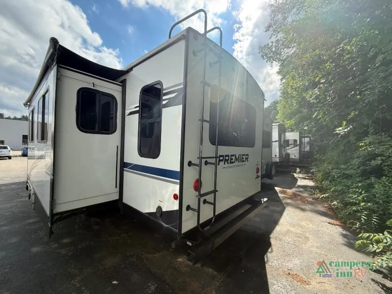 2021 Keystone RV Premier Ultra Lite 30RI - Photo 4