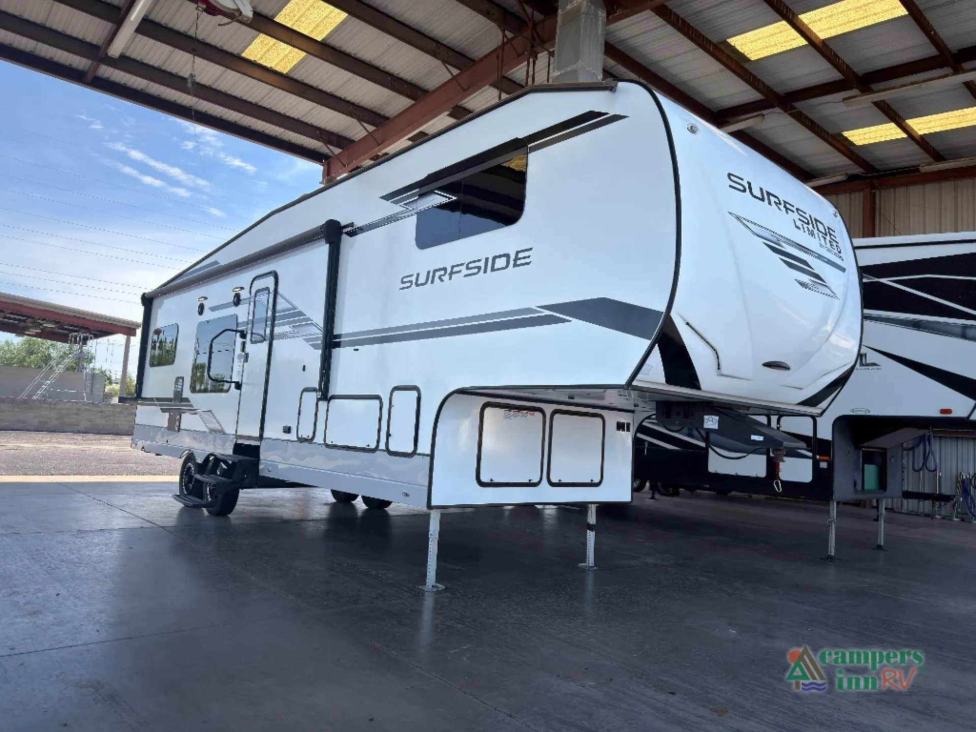 2024 Genesis Supreme Surfside 315RKS - Photo 2