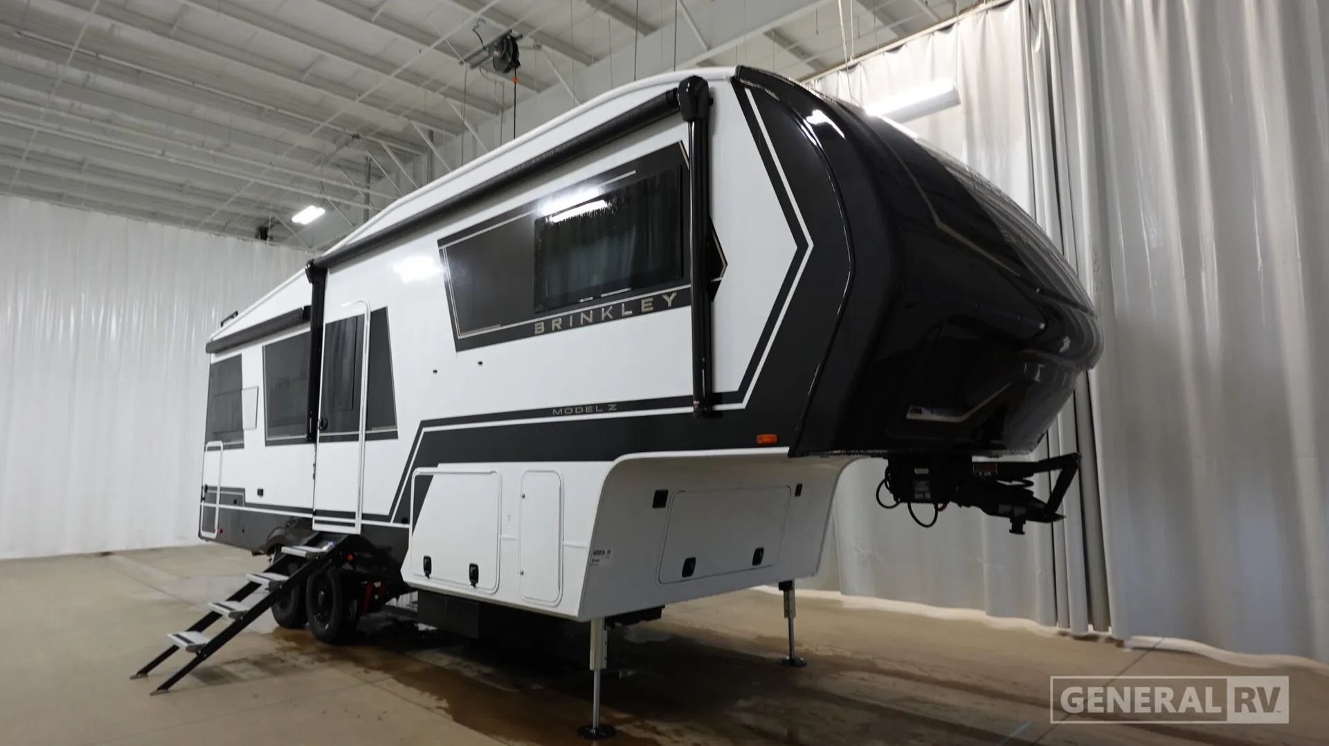 2026 Brinkley Model Z 2680 - Photo 2
