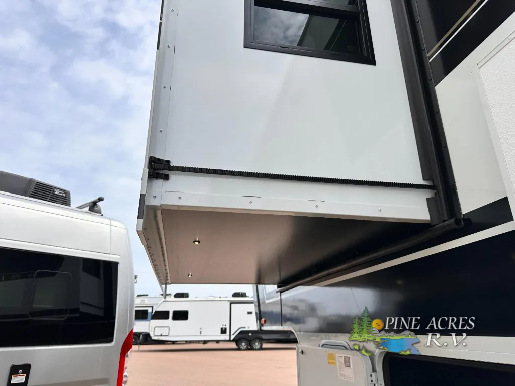 2026 Brinkley Model Z 3515, Photos photo 121