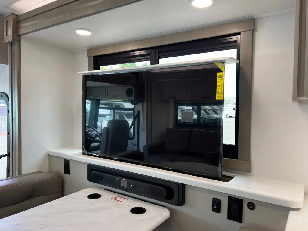 2027 Entegra Coach Vision XL 36C, Photos photo 9