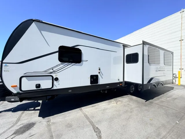 2025 Coachmen Apex 293RLDS - Photo 4