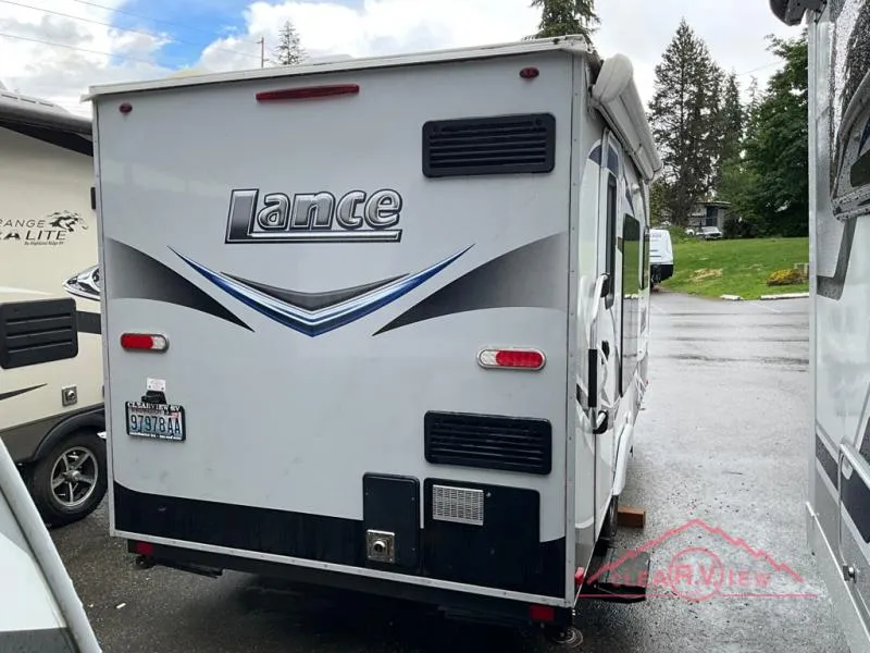 2018 Lance Lance Travel Trailers Used    1475 - Photo 2