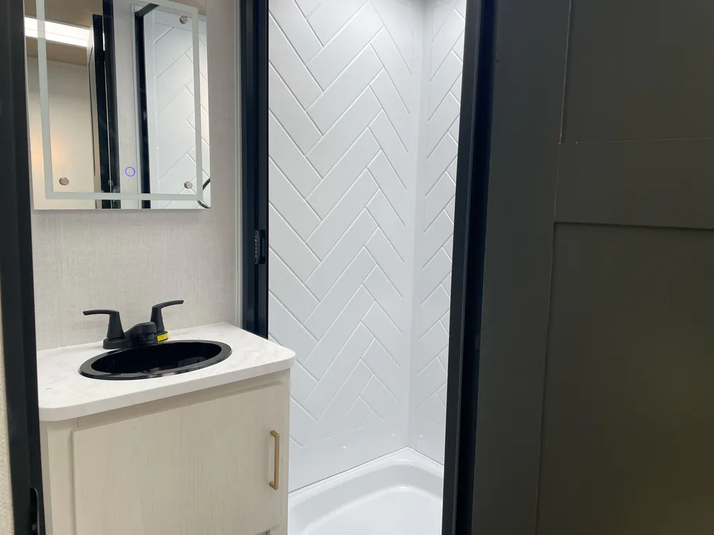 2026 Forest River Vibe Extreme Lite 2500CK, Photos photo 16