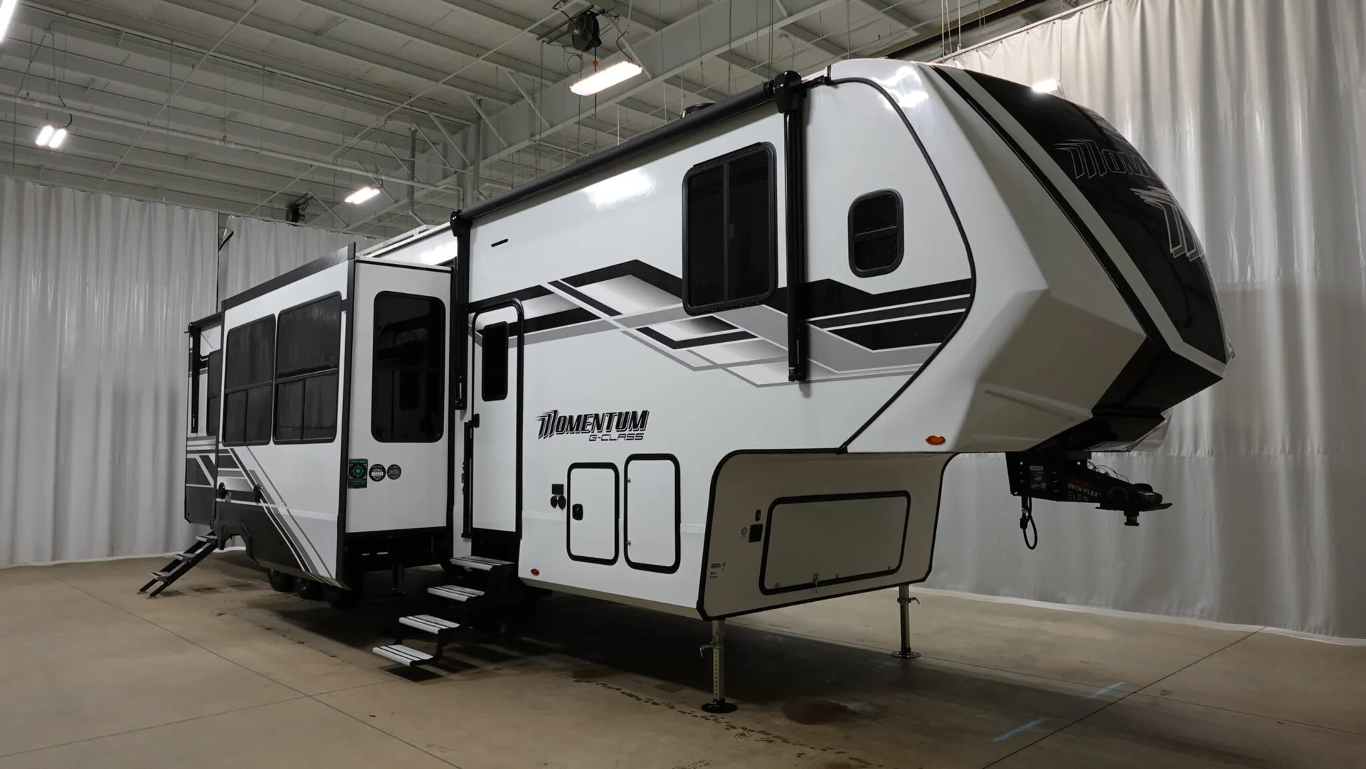 2026 Grand Design Momentum G-Class 394G - Photo 2
