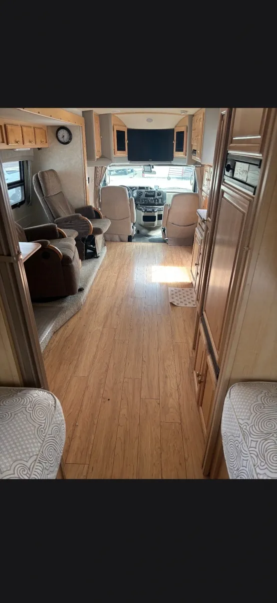 2013 Phoenix Cruiser 3100SS 3100SS - Photo 4