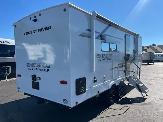 2026 Forest River Cherokee Alpha Wolf 21RB, Photos photo 8
