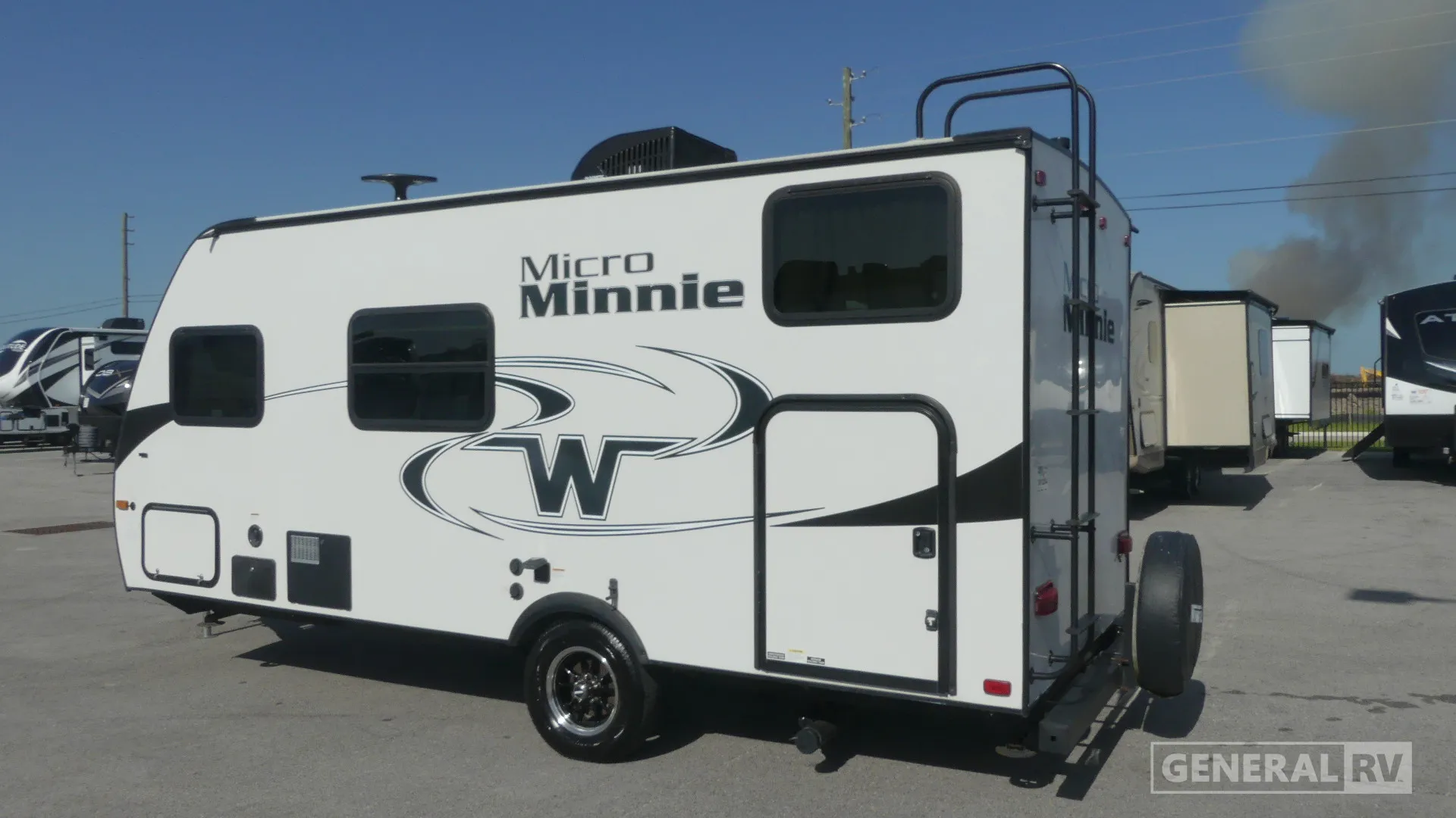 2018 Winnebago Micro Minnie 1700BH - Photo 4