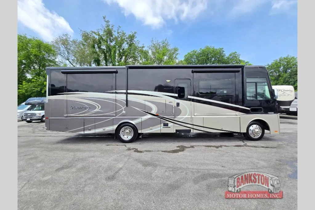 2017 Winnebago Adventurer 35P - Photo 4