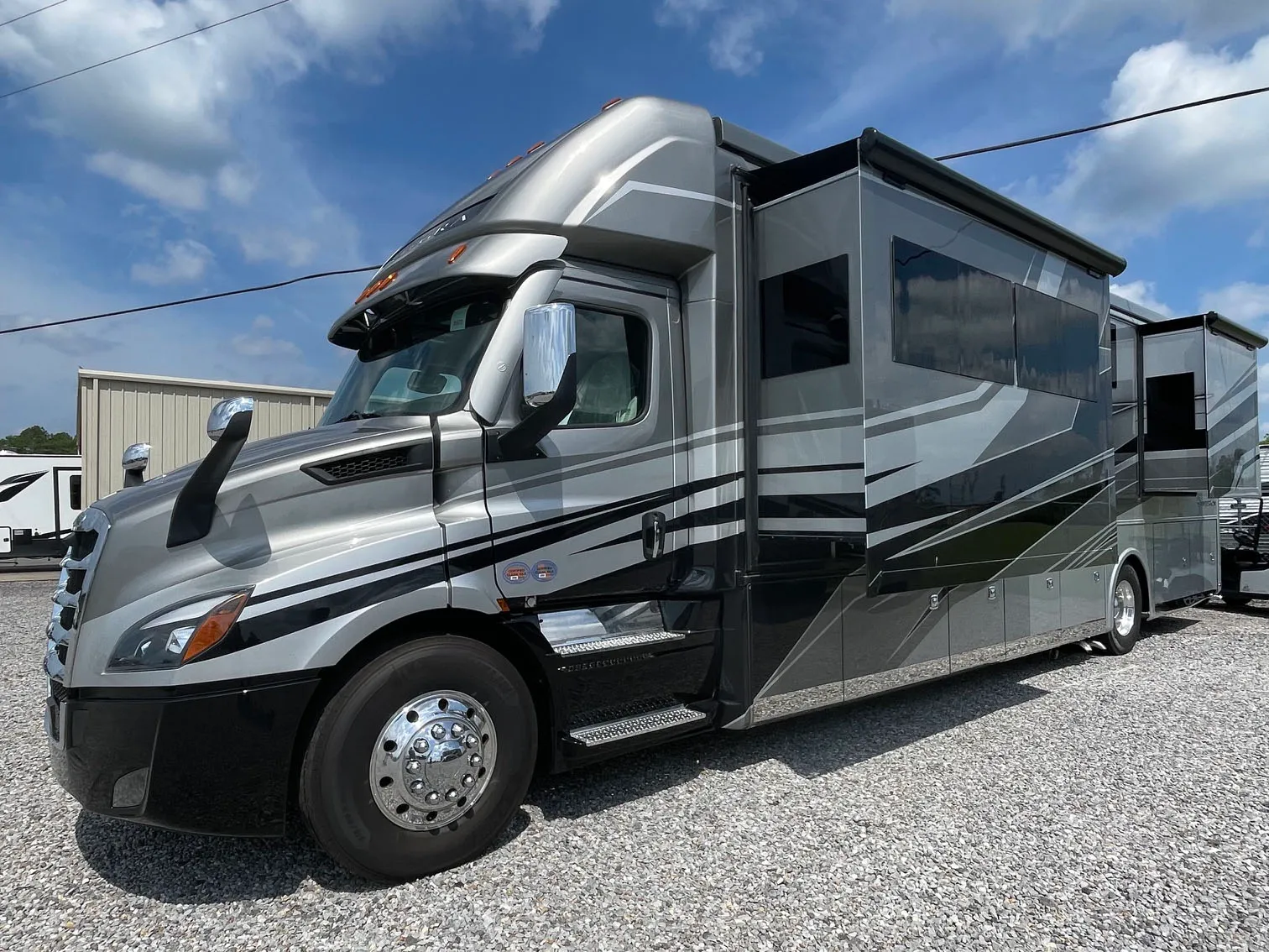 2026 Entegra Coach Centurion 39K - Photo 2