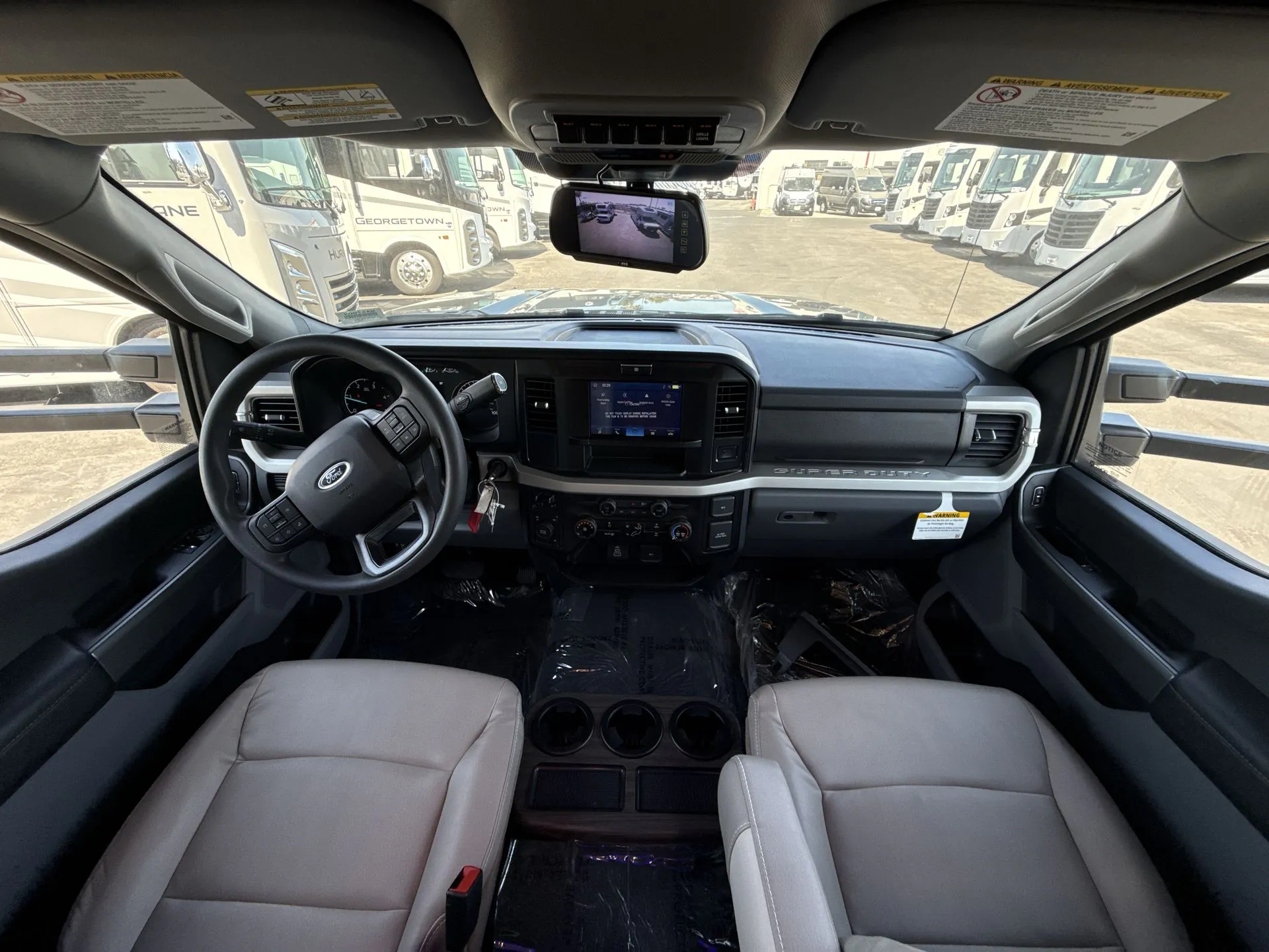 2027 Thor Motor Coach Magnitude Grand Z30 - Photo 3