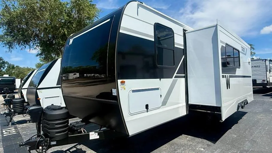 2026 Winnebago Thrive 22MLS - Photo 4